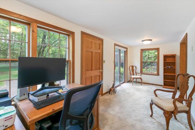 42 Old Town Farm Road, Exeter, NH 03833