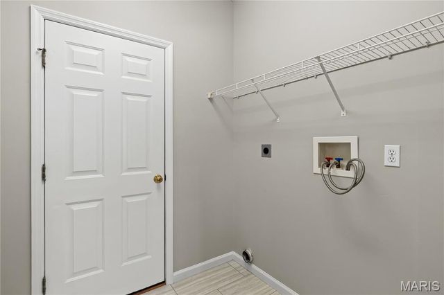 7101 Curtis Drive 795B, Dardenne Prairie, MO 63368