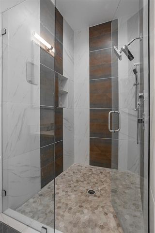 2700 N MYRTLE AVENUE, Tampa, FL 33602