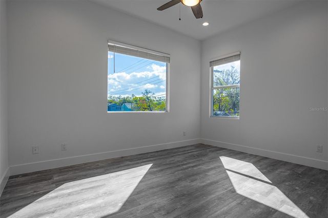 2700 N MYRTLE AVENUE, Tampa, FL 33602