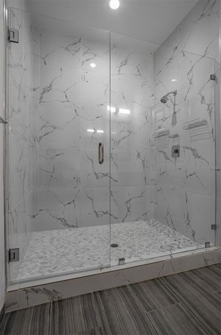 2700 N MYRTLE AVENUE, Tampa, FL 33602