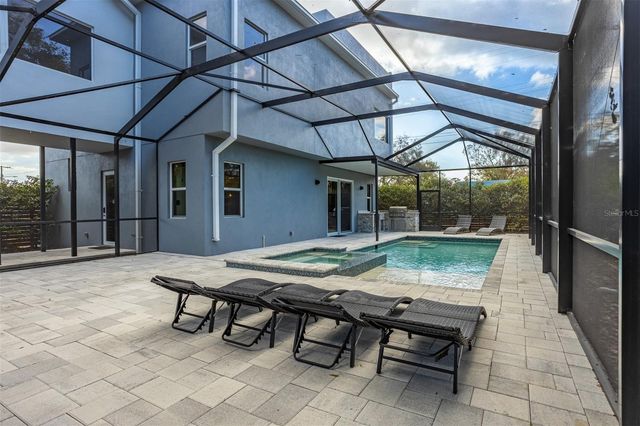 2700 N MYRTLE AVENUE, Tampa, FL 33602