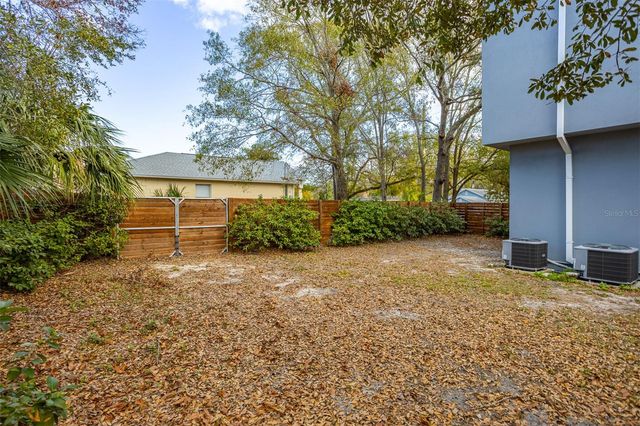 2700 N MYRTLE AVENUE, Tampa, FL 33602