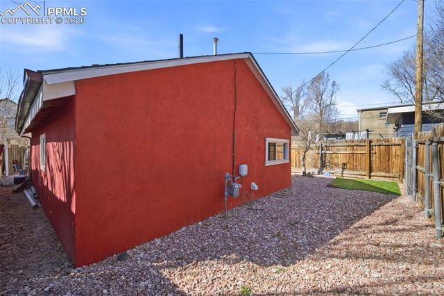 315 W Monument Street, Colorado Springs, CO 80905