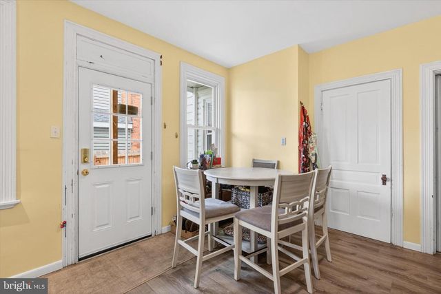 220 N COLLEGE ST, Carlisle, PA 17013