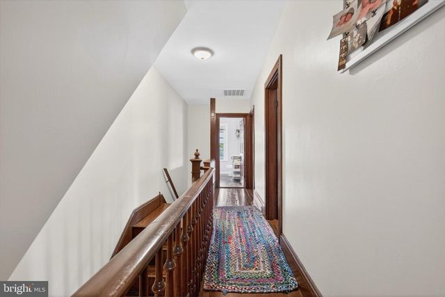 220 N COLLEGE ST, Carlisle, PA 17013