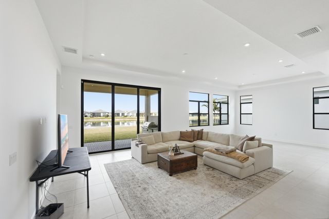 8572 SW Felicita Way, Port St. Lucie, Port St Lucie, FL 34987