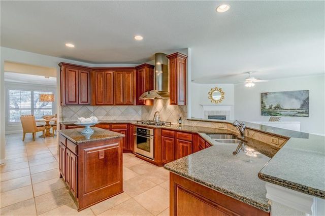 112 Bee Creek CT, Georgetown, TX 78633