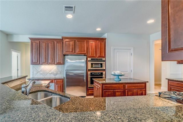 112 Bee Creek CT, Georgetown, TX 78633