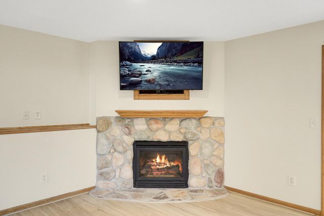 8918 Waconia Street NE, Blaine, MN 55449