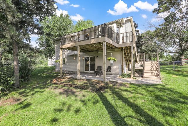 8918 Waconia Street NE, Blaine, MN 55449