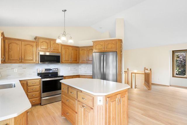 8918 Waconia Street NE, Blaine, MN 55449