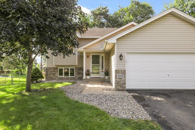 8918 Waconia Street NE, Blaine, MN 55449