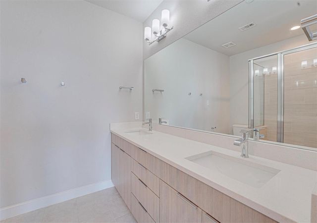 389 N Centro Circle, Shenandoah, TX 77385