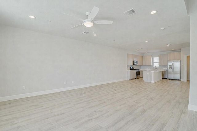 389 N Centro Circle, Shenandoah, TX 77385