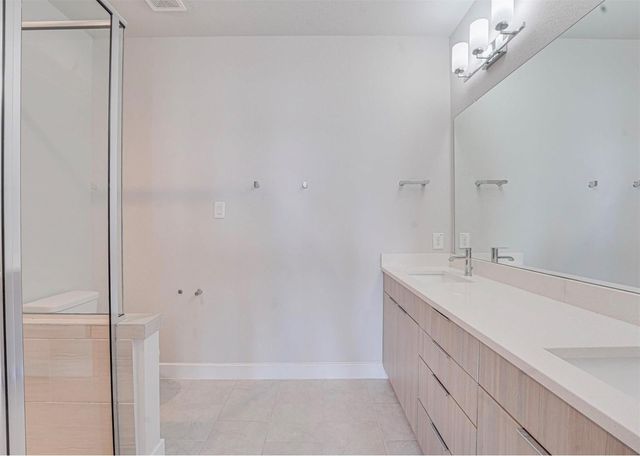 389 N Centro Circle, Shenandoah, TX 77385