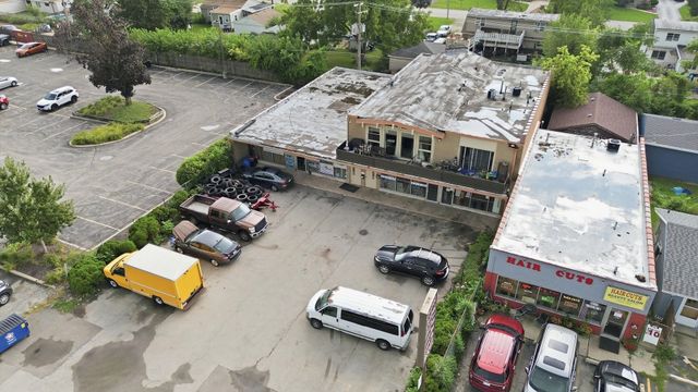 307 E North Avenue, Northlake, IL 60164
