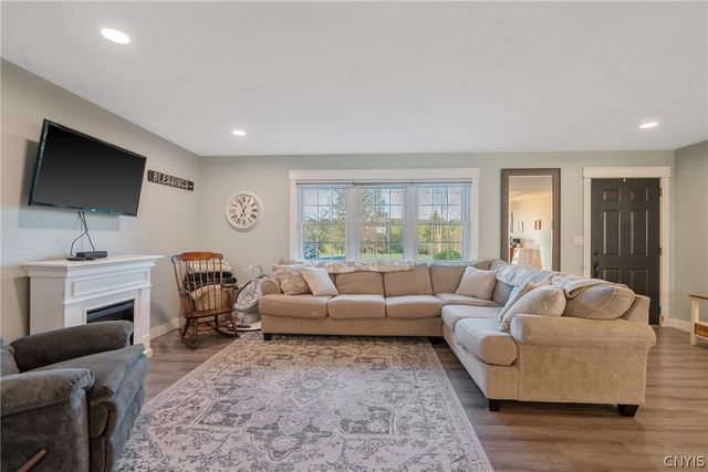 395 County Route 25, Oswego, NY 13126