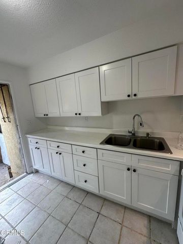 17004 Downey Avenue 17004, Paramount, CA 90723