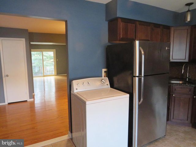 1816 SILVER CT, Hamilton, NJ 08690