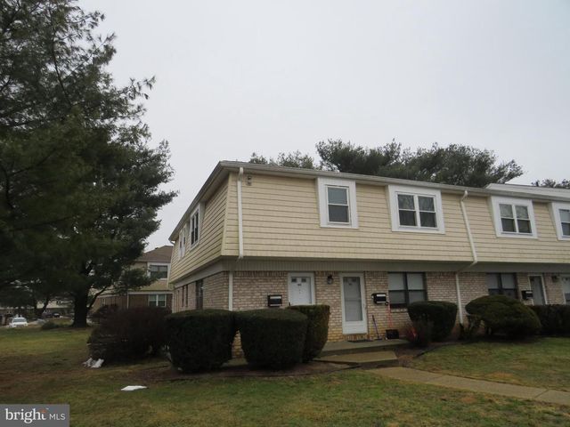 1816 SILVER CT, Hamilton, NJ 08690