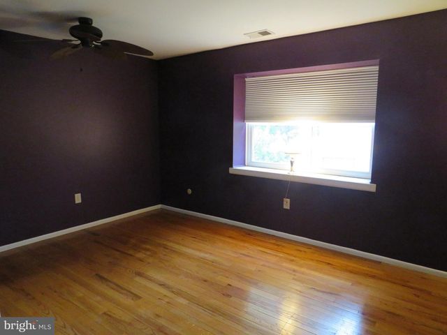 1816 SILVER CT, Hamilton, NJ 08690