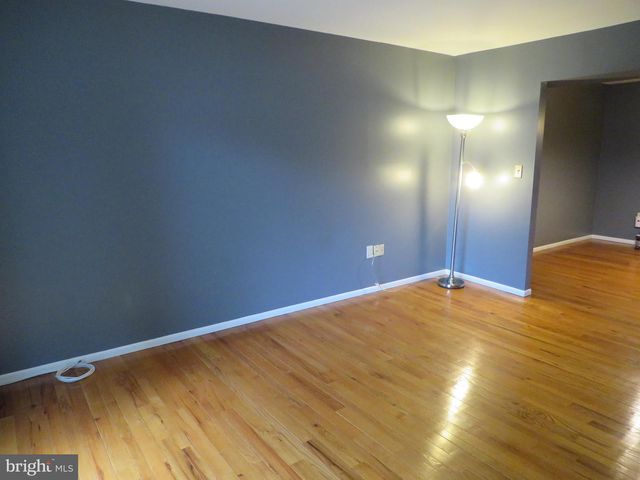 1816 SILVER CT, Hamilton, NJ 08690