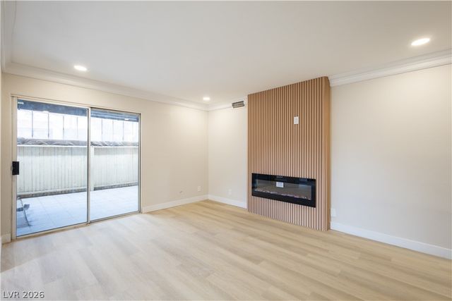 1405 Vegas Valley Drive 49, Las Vegas, NV 89169