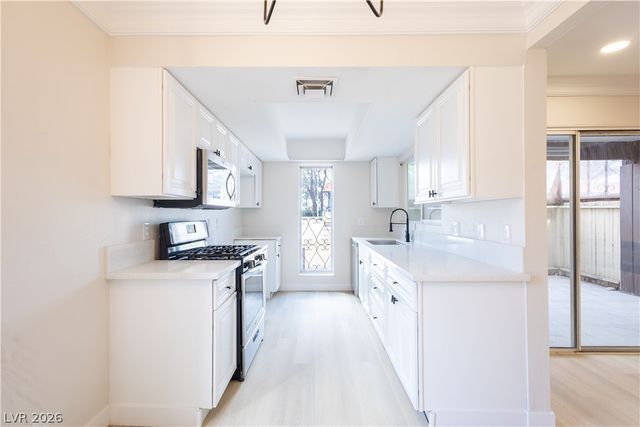 1405 Vegas Valley Drive 49, Las Vegas, NV 89169