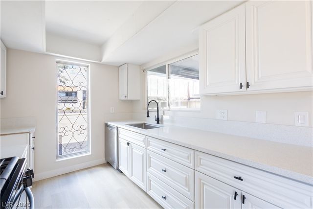 1405 Vegas Valley Drive 49, Las Vegas, NV 89169