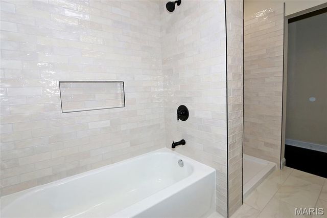 8361 Big Bend Boulevard, Webster Groves, MO 63119