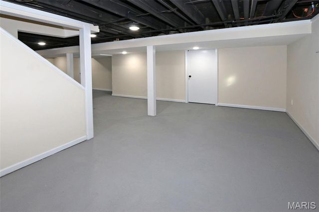 8361 Big Bend Boulevard, Webster Groves, MO 63119