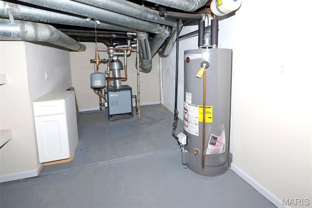 8361 Big Bend Boulevard, Webster Groves, MO 63119