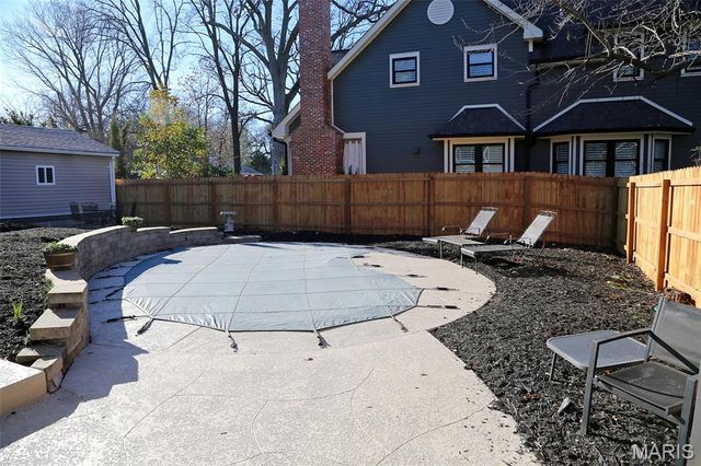 8361 Big Bend Boulevard, Webster Groves, MO 63119