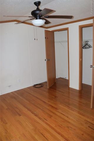 179 Terri Dr., Dearborn Heights, MI 48127