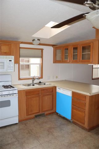 179 Terri Dr., Dearborn Heights, MI 48127