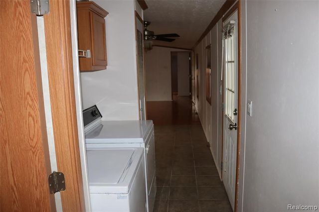 179 Terri Dr., Dearborn Heights, MI 48127