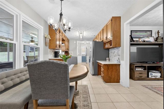 3756 Southgate Drive SW, Lilburn, GA 30047