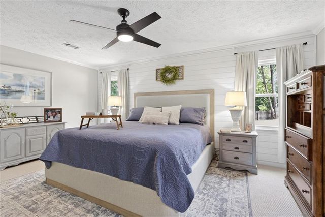 3756 Southgate Drive SW, Lilburn, GA 30047