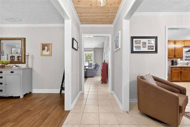 3756 Southgate Drive SW, Lilburn, GA 30047