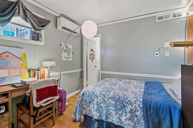 2910 Medical Arts ST 211, Austin, TX 78705