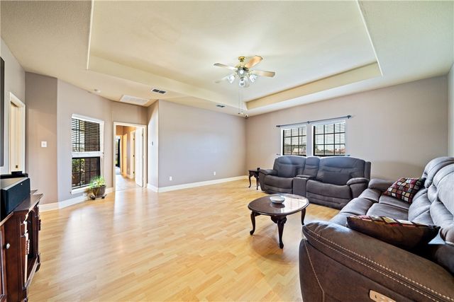 5402 King Acres Dr, Corpus Christi, TX 78414