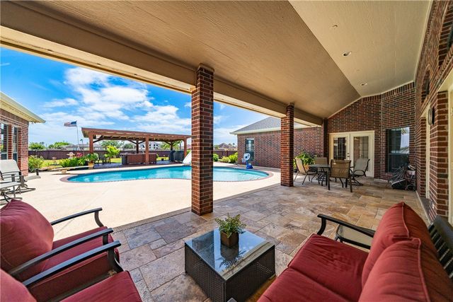 5402 King Acres Dr, Corpus Christi, TX 78414