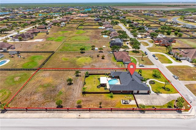 5402 King Acres Dr, Corpus Christi, TX 78414