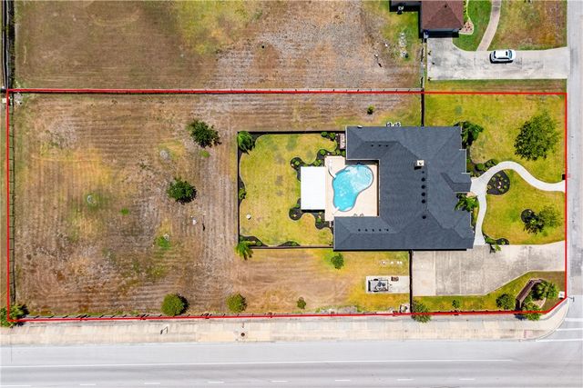 5402 King Acres Dr, Corpus Christi, TX 78414