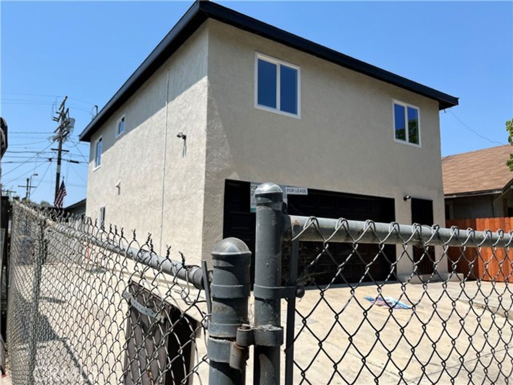 1257 Velasco, Los Angeles, CA 90023