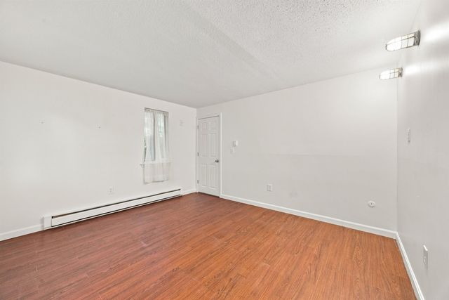 56 Robert Court C, Manchester, NH 03103