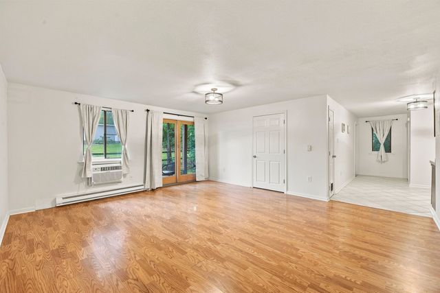 56 Robert Court C, Manchester, NH 03103