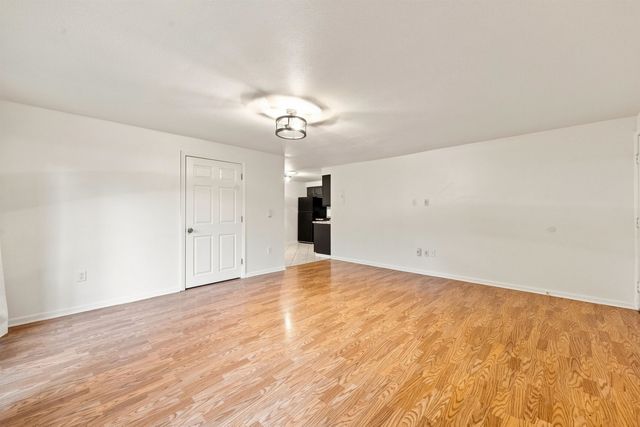 56 Robert Court C, Manchester, NH 03103
