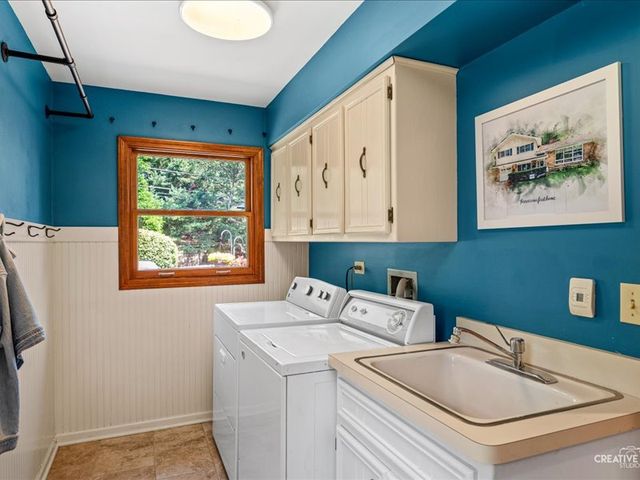 612 Bull Run Court, Naperville, IL 60540